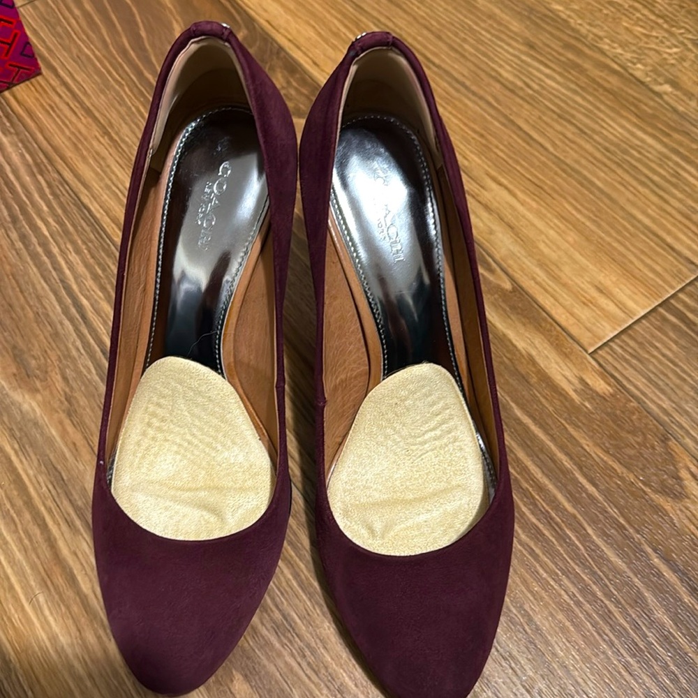 Coach 3 inches heels